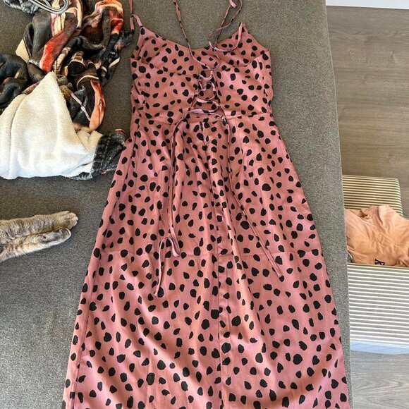 Mauve and Black Cheetah Print Midi Dress - Picture 3 of 3
